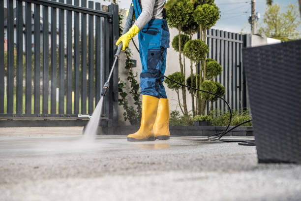 Best Animal Enclosure Cleaning  in Woodcliff Lake, NJ